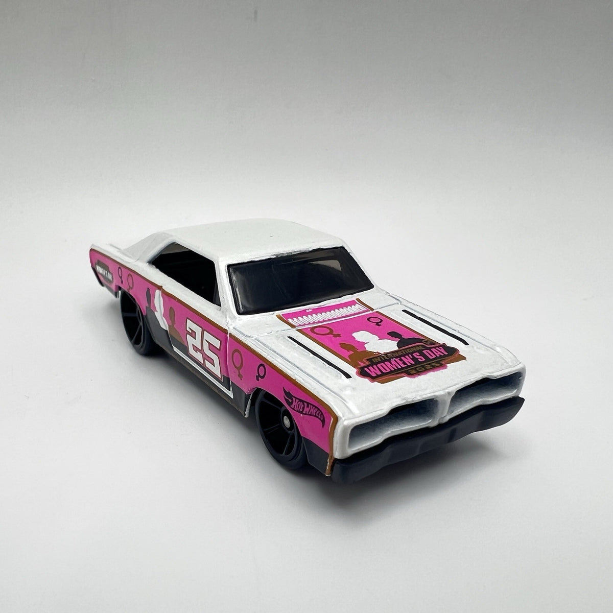Hot Wheels ‘74 Brazilian Dodge Charger HW ‘25 Celebration Racers Loose VHTF!