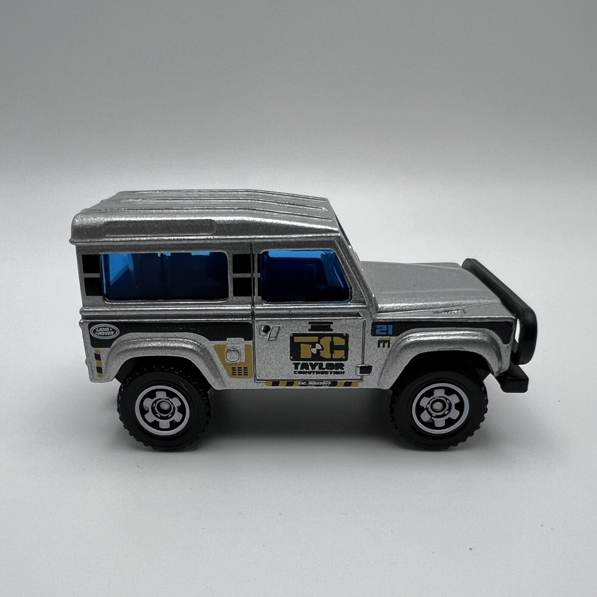 MATCHBOX METAL 2017  Land Rover 90  1:64 SCALE