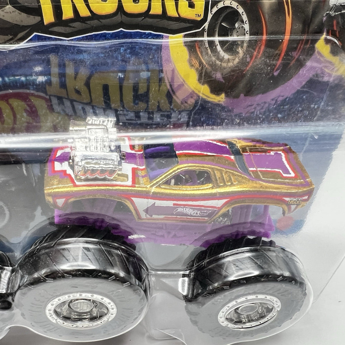 2025 HOT WHEELS MONSTER TRUCKS Pink Dodge Charger VS Rodger Dodger