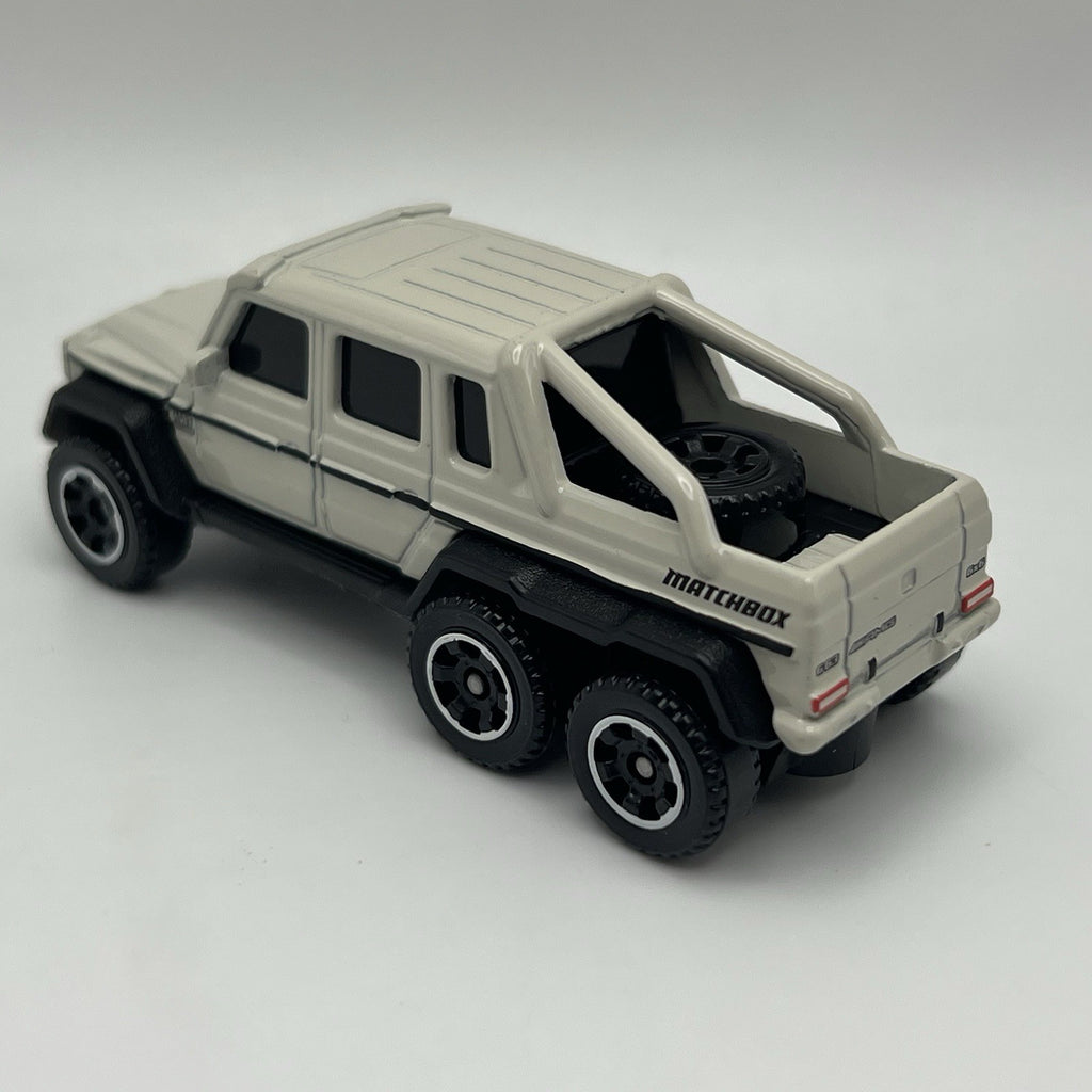 2017 Matchbox #91 Mercedes-Benz G63 AMG 6x6 Beige White MBX Explorers 1:64
