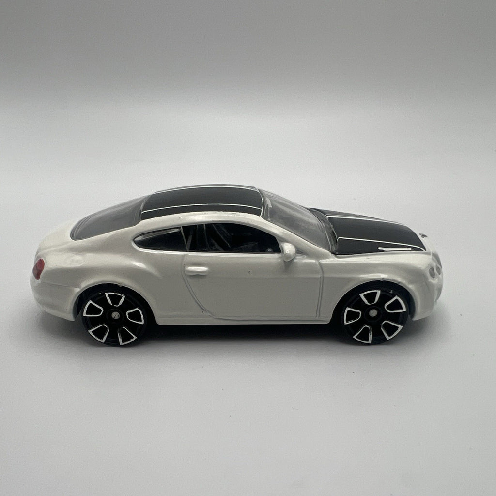 2012 12 Bentley Continental Supersports Collectible 1/64 Scale Diecast Model