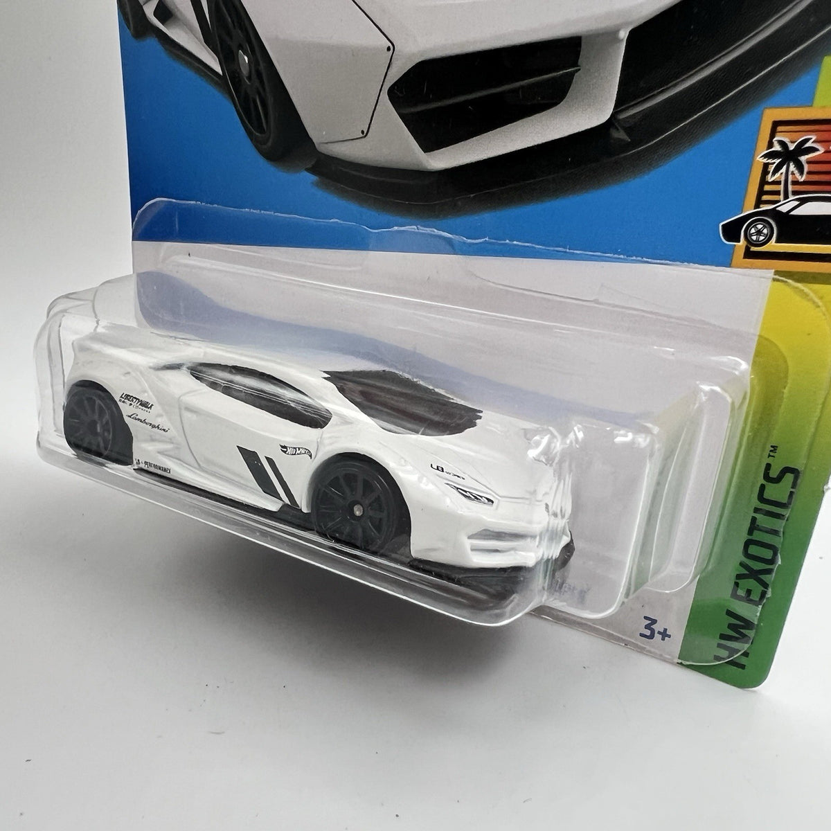 Hot Wheels HW Exotics 3/10 LB-Works Lamborghini Huracan Coupe 172/250 White