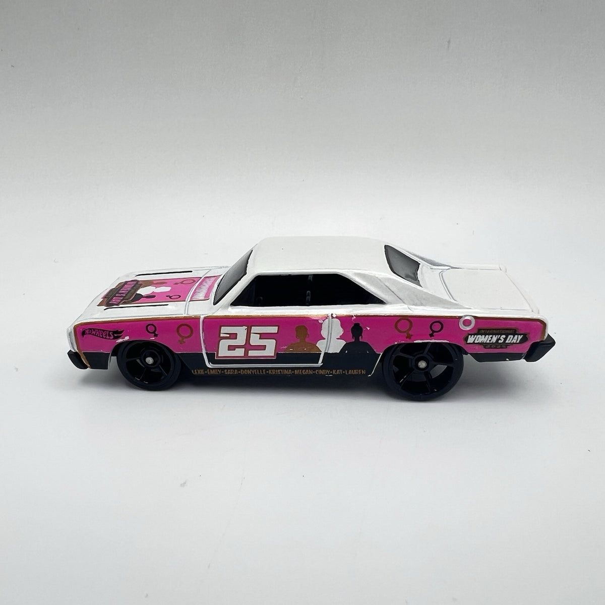 Hot Wheels ‘74 Brazilian Dodge Charger HW ‘25 Celebration Racers Loose VHTF!
