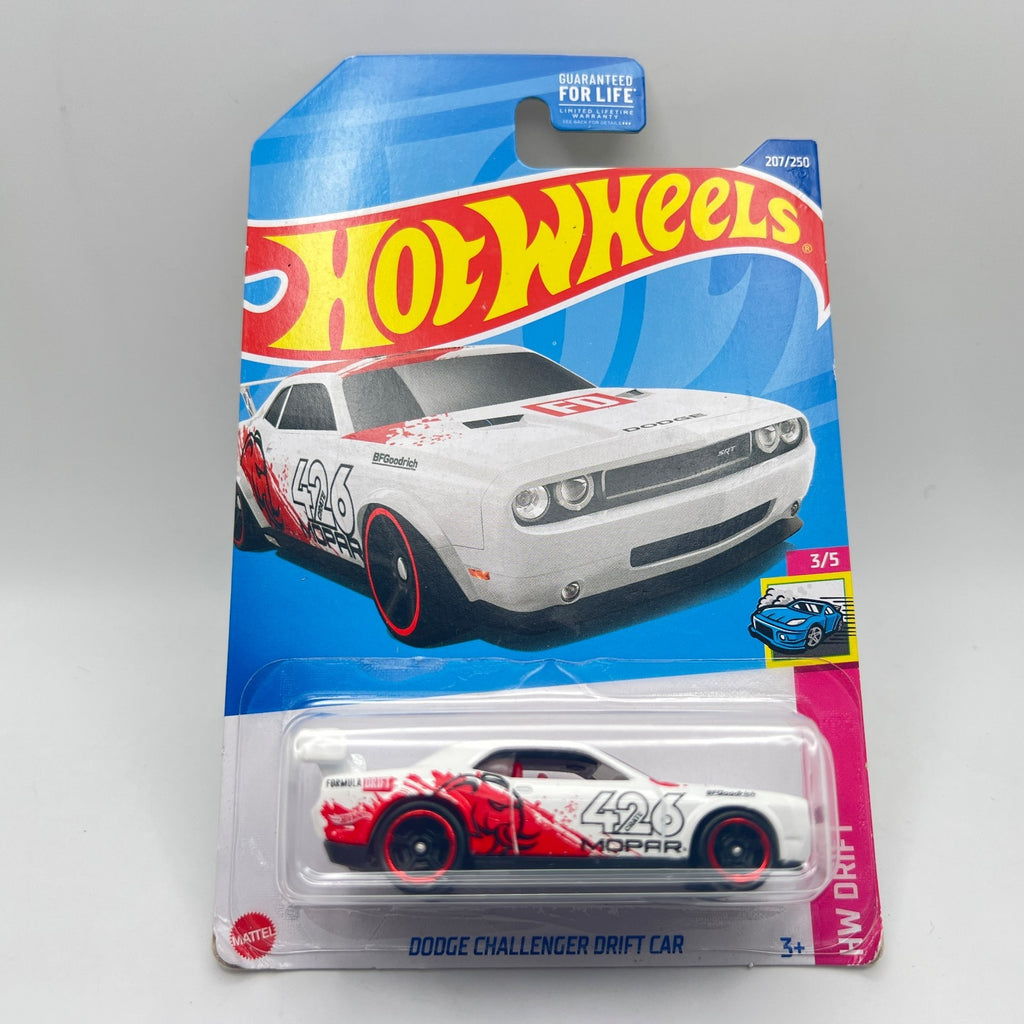 HW Dodge Challenger Drift Car White 207/250 HW Drift 3/5