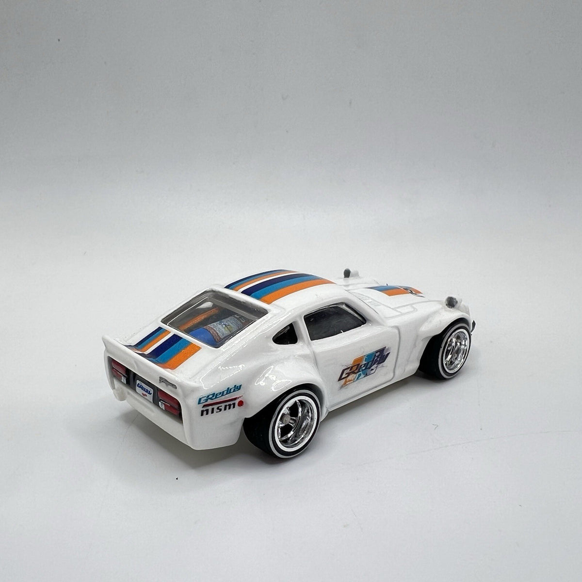 Hot Wheels Custom Datsun 240Z Custom Greddy White With Real Riders