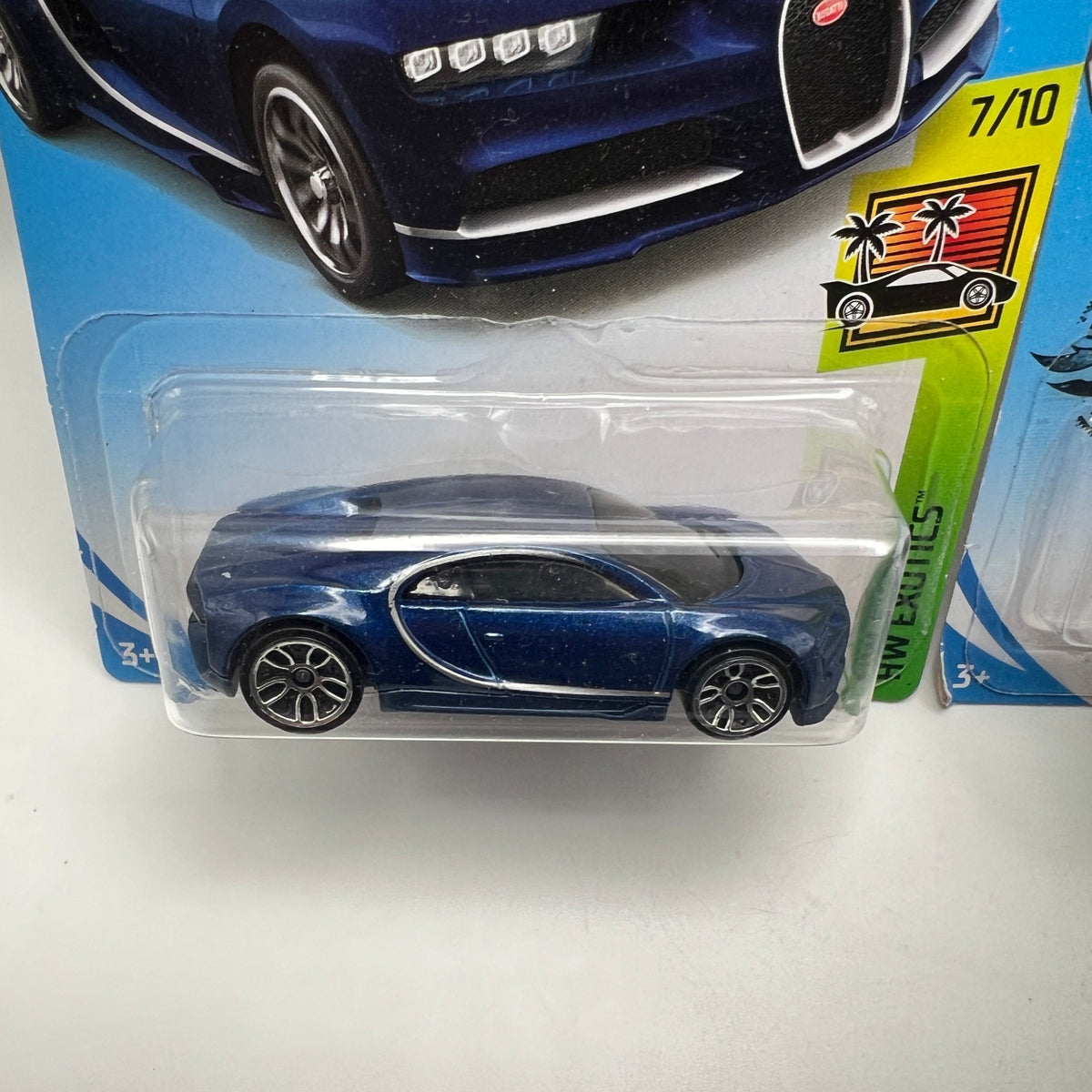 Hot Wheels '16 Bugatti Chiron Lot of (2) Blue/Black New!!!!!