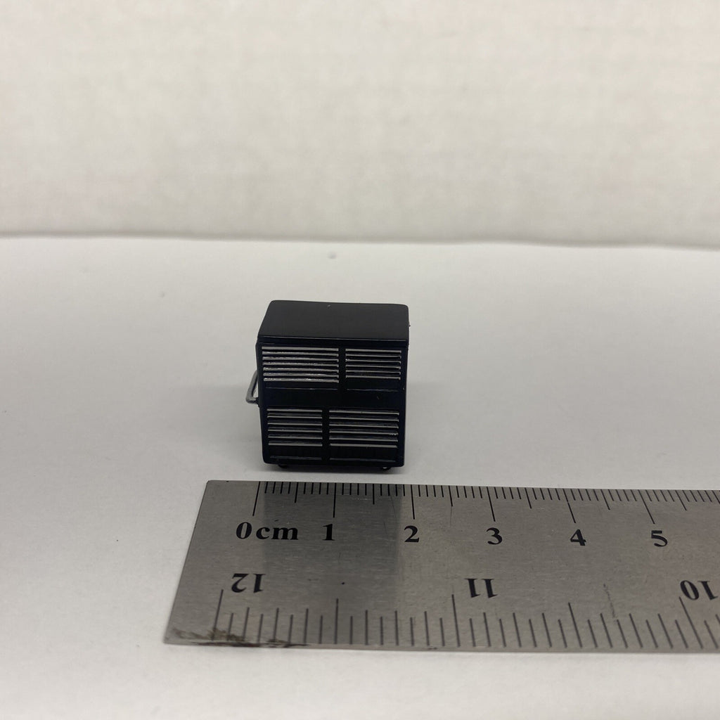 1/64TH SCALE MECHANICS TOOL BOX  SHOP / GARAGE DIORAMA PROP!! Hot Wheels Tarmac