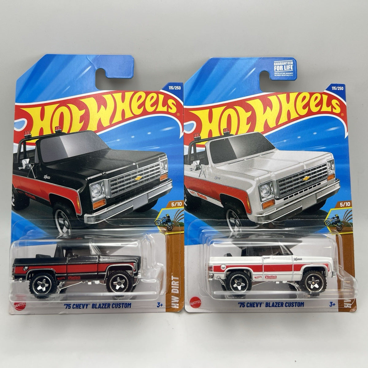 2025 Hot Wheels '75 Chevy Blazer Custom #115 HW Dirt 5/10 Lot of 2 Black + White