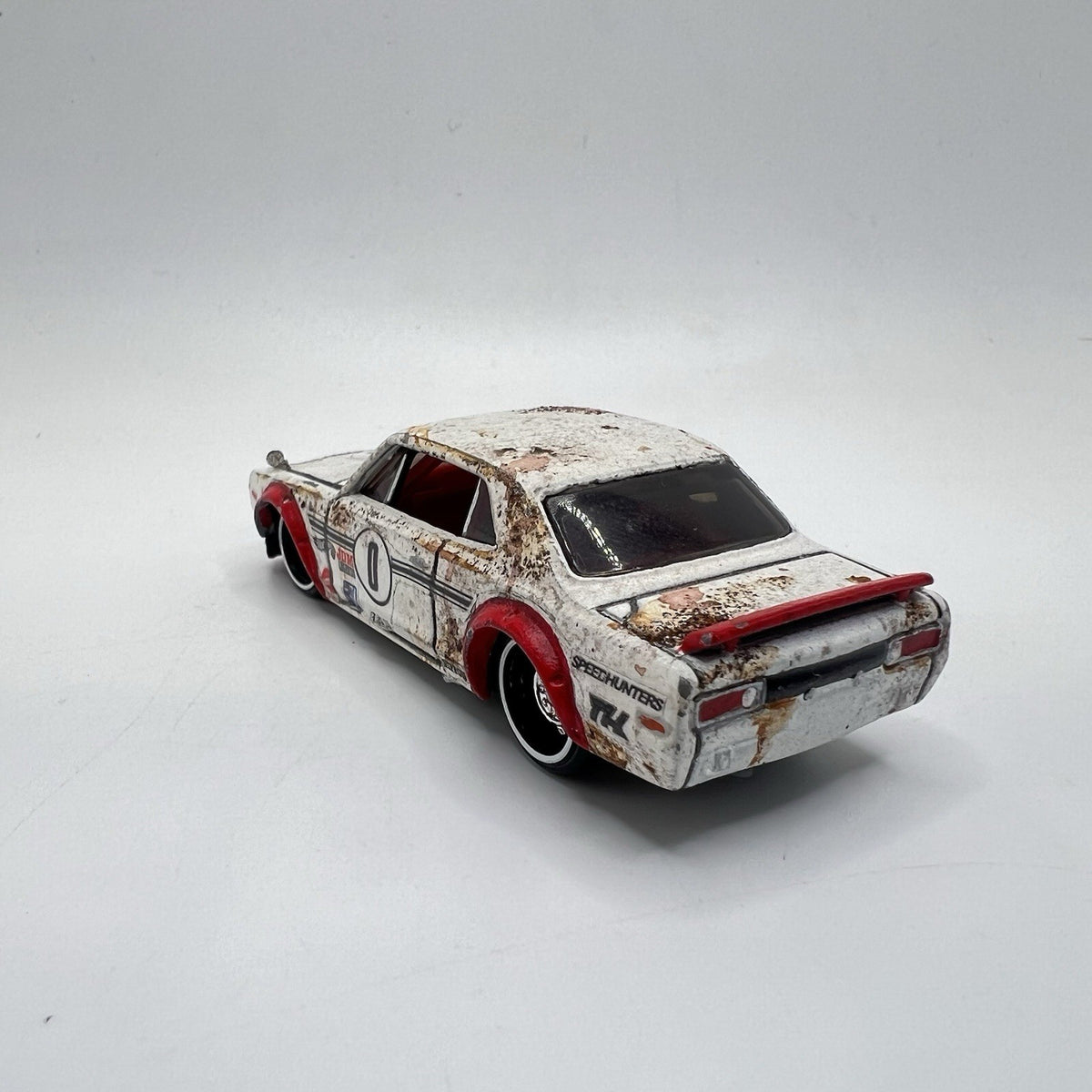 Hot Wheels Nissan Skyline H/T 2000 GT-X. Modified Custom