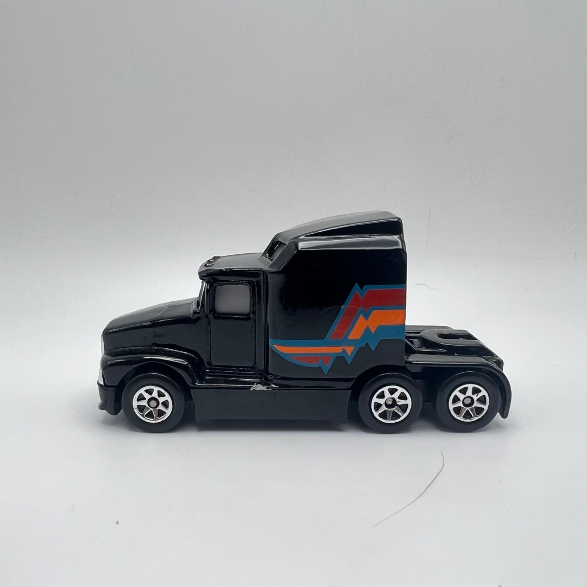 Hot Wheels Big Rig Semi Cab Black Stripes 1988 LOOSE 1/64