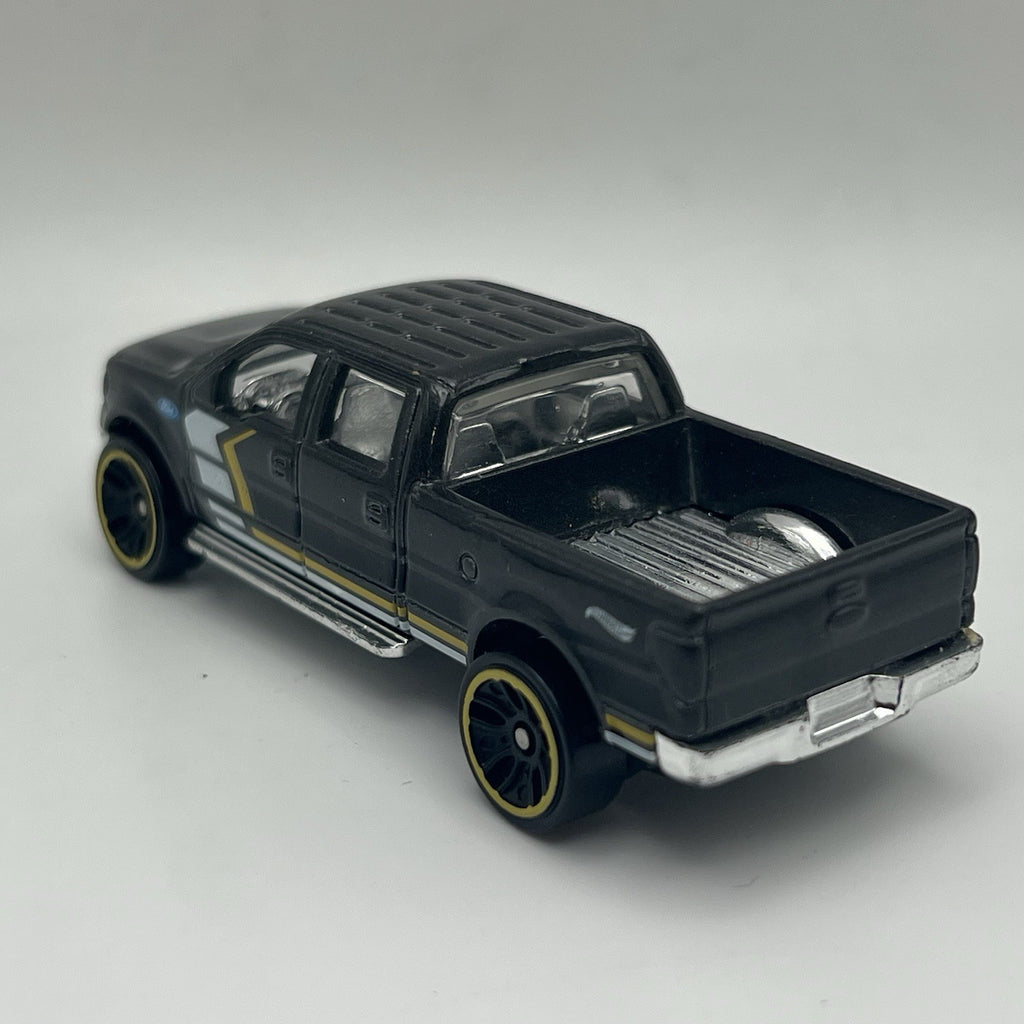 LOOSE Hot Wheels HW Hot Trucks '09 Ford F-150 Pickup Truck Black Die Cast