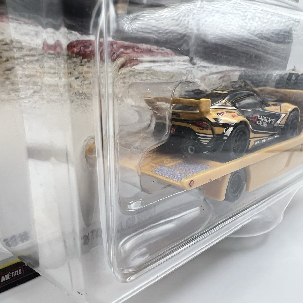 Hot Wheels Premium 2025 Team Transport '20 Toyota GR Supra Fleet Street #86