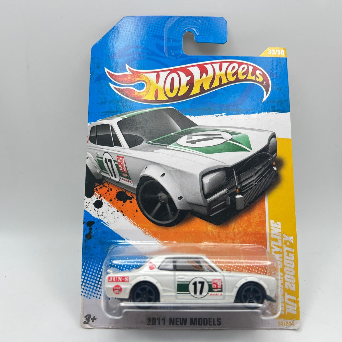 Hot Wheels Nissan Skyline H/T 2000GT-X White JUN 2011 New Models 33/244