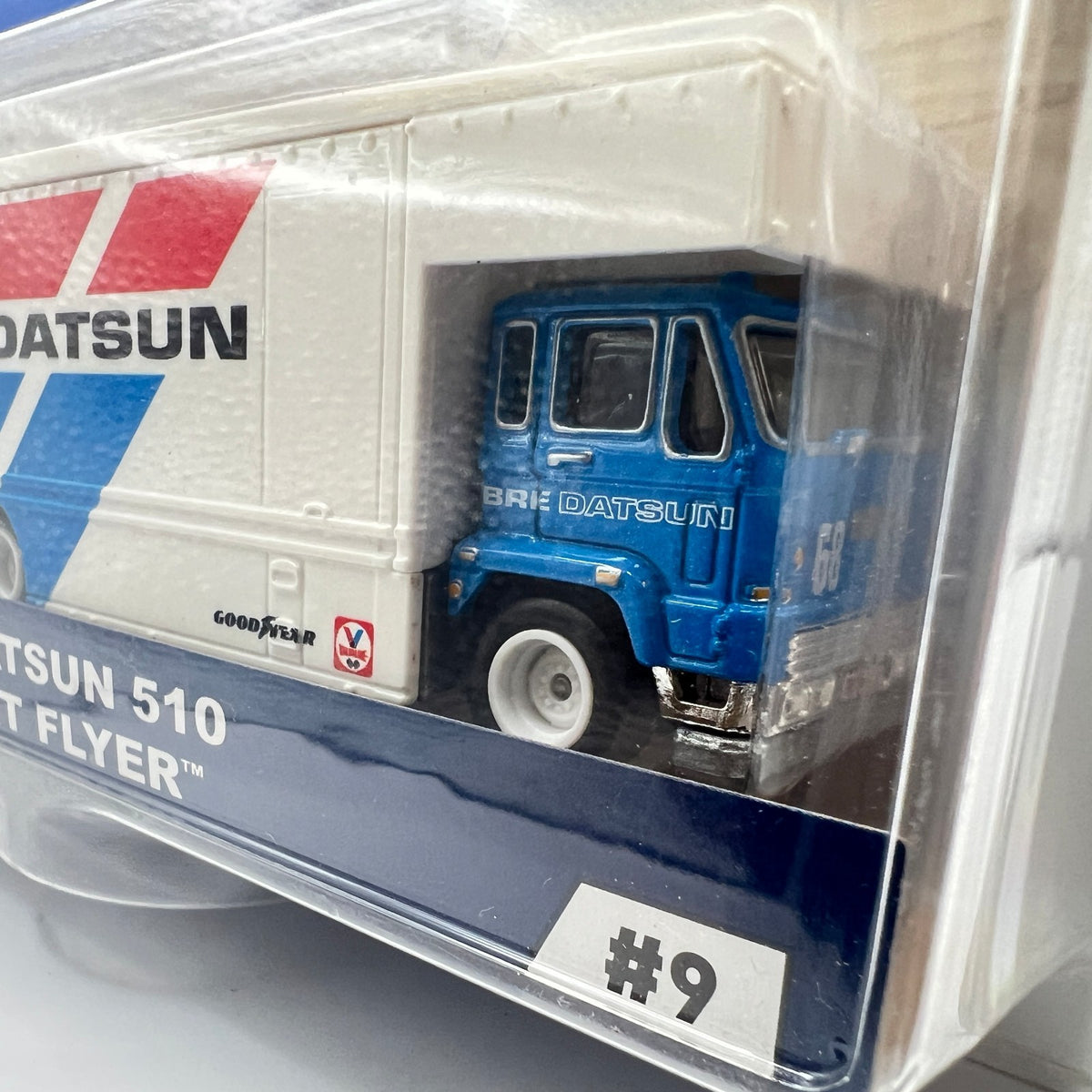 Hot Wheels Team Transport 71 Datsun 510 Fleet Flyer 9 BRE Blue White