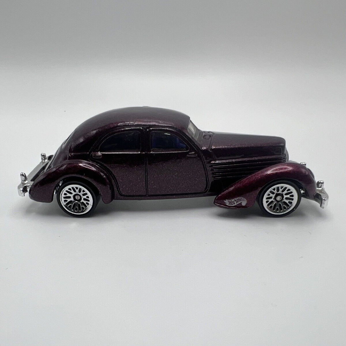 Hot Wheels 36 Cord Dark Red 1999 First Editions 1/26 Mint Loose Condition!