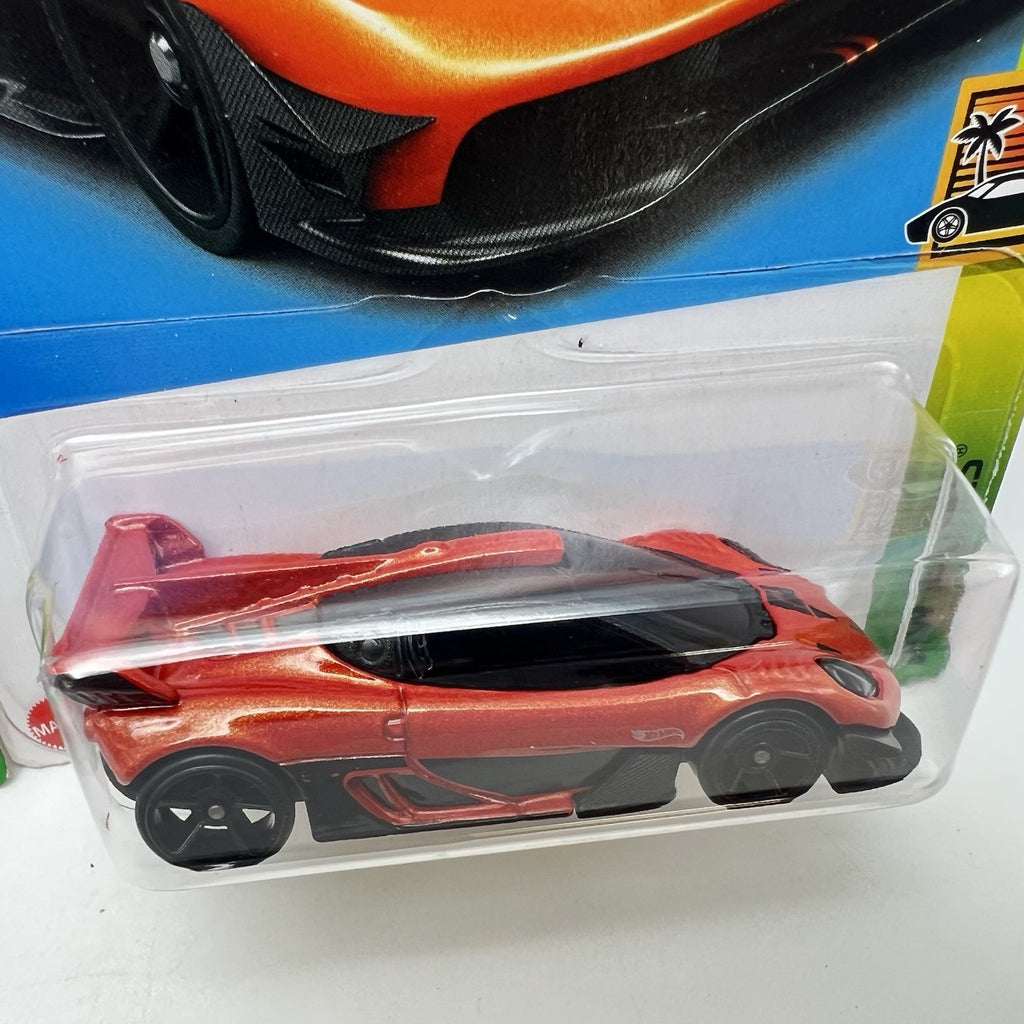 Hot Wheels Orange & Teal Gordon Murray Automotive T.50s Lot Of 2