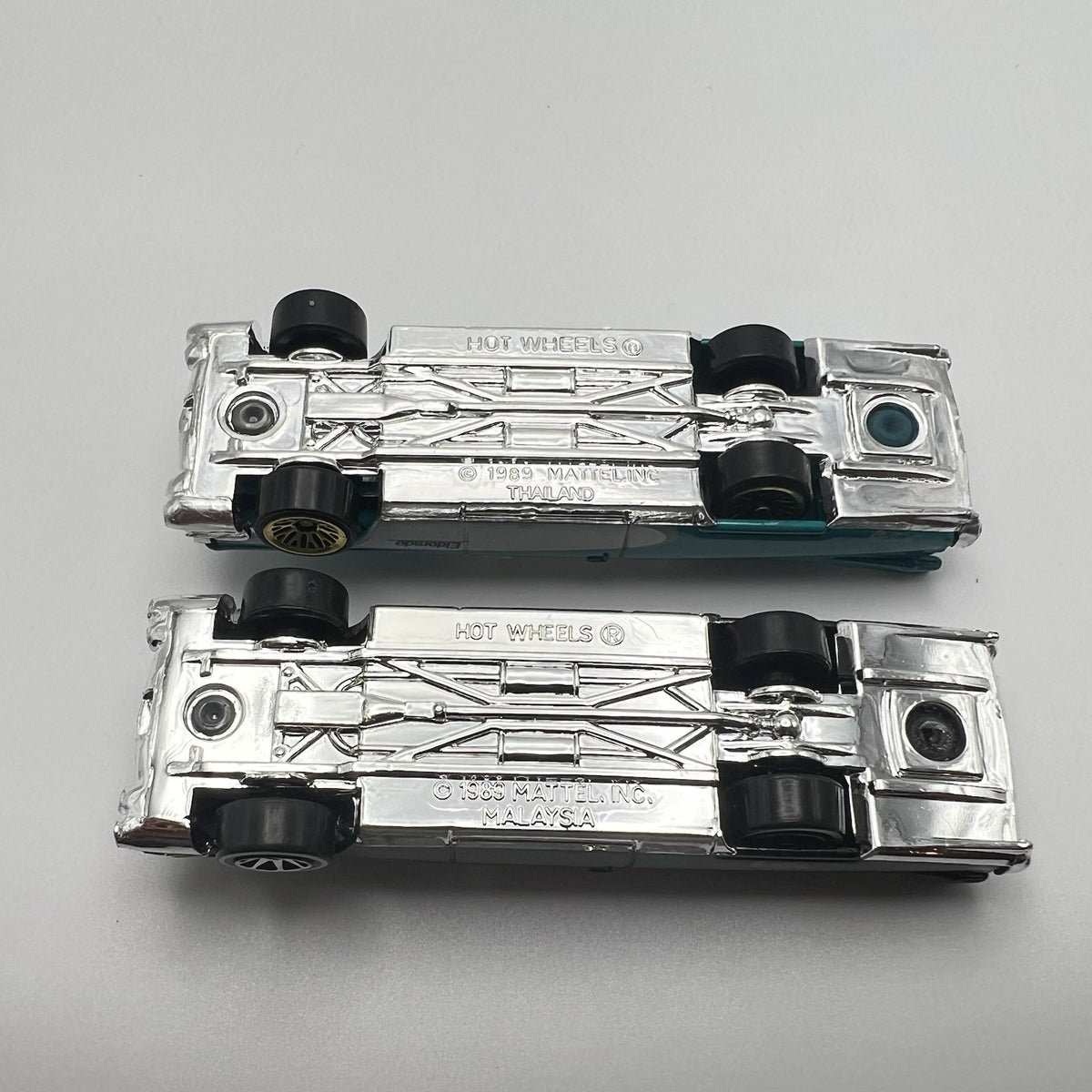Hot Wheels '59 Cadillac Eldorado Convertible  Lot Of 2 Turquoise & White - Black