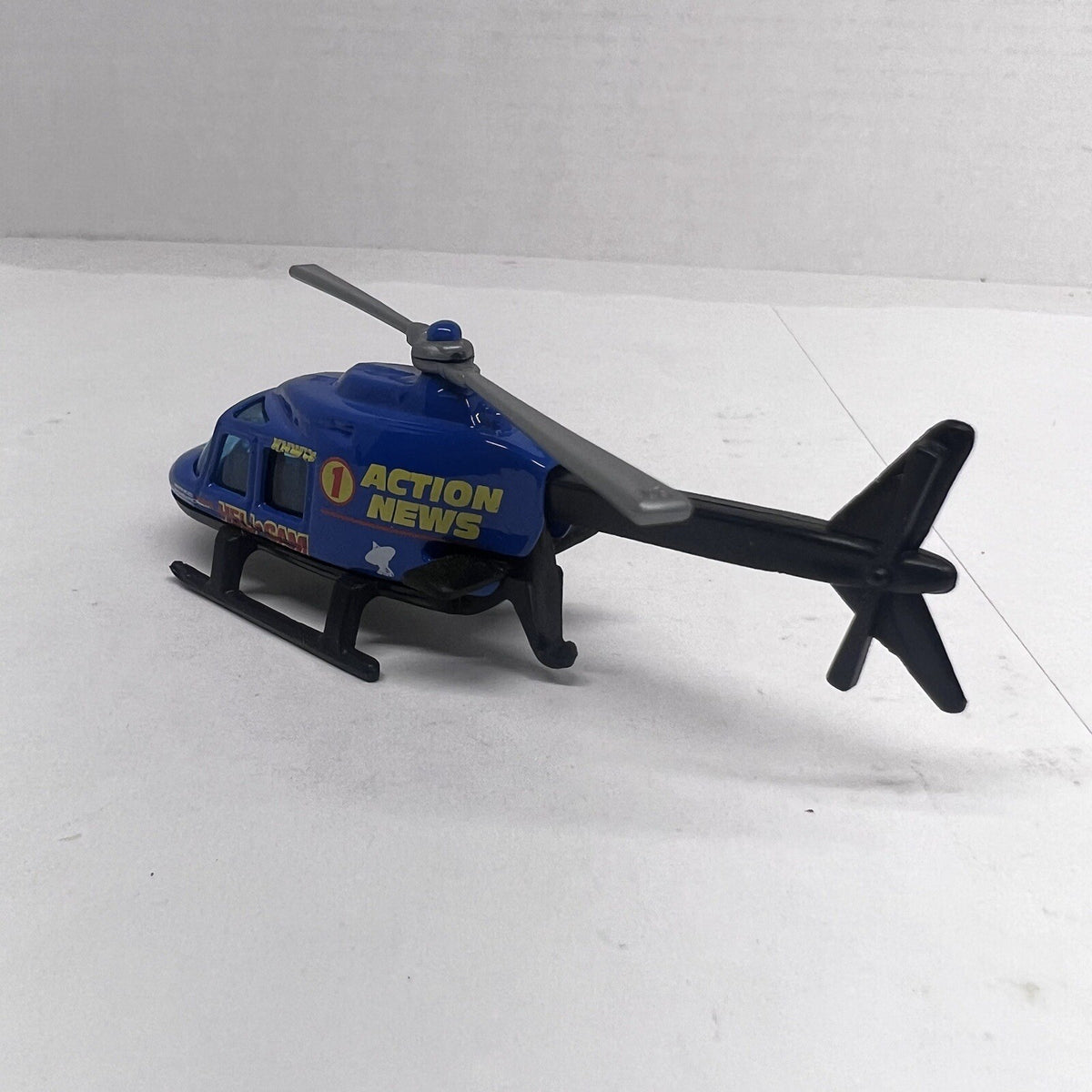 Vintage 1989 Hot Wheels - #1 Action News Heli-Cam Helicopter