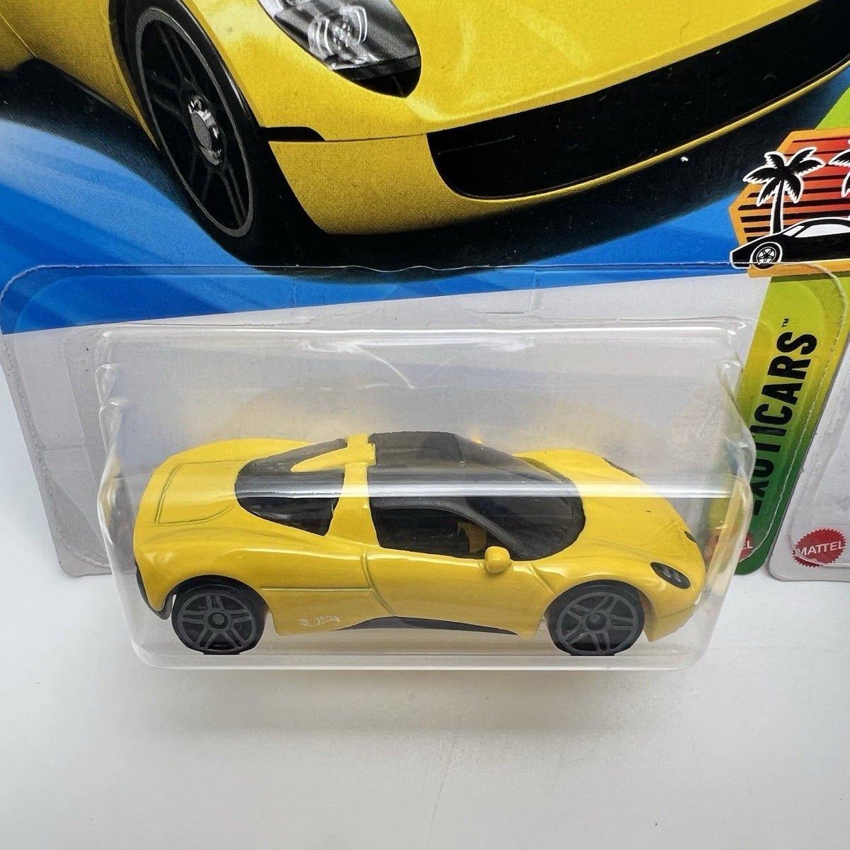New Hotwheels Gordon Murray Automotive T.33 Lot of 2 Cars. Silver and Yellow