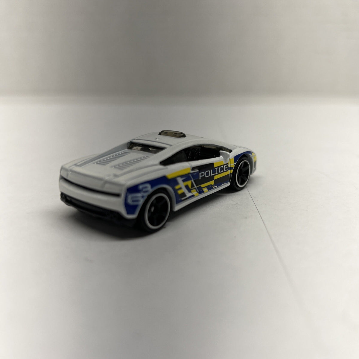 Matchbox Exotic Lamborghini Gallardo LP560-4 Police Car Polizia