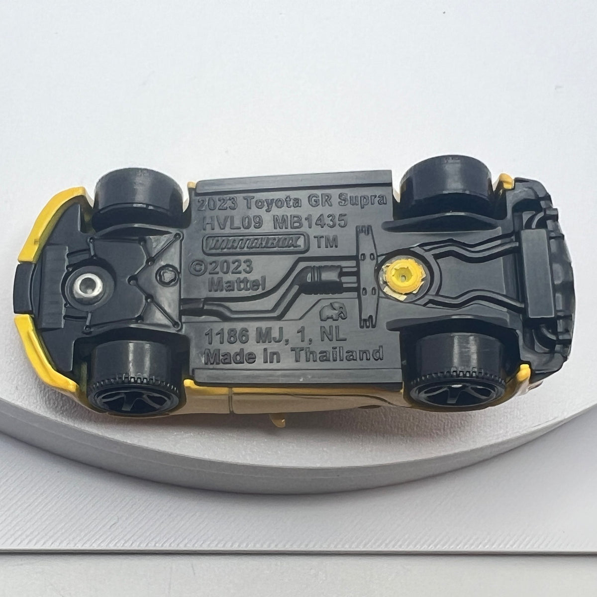 Matchbox 2023 Toyota GR Supra Yellow LOOSE 1/64