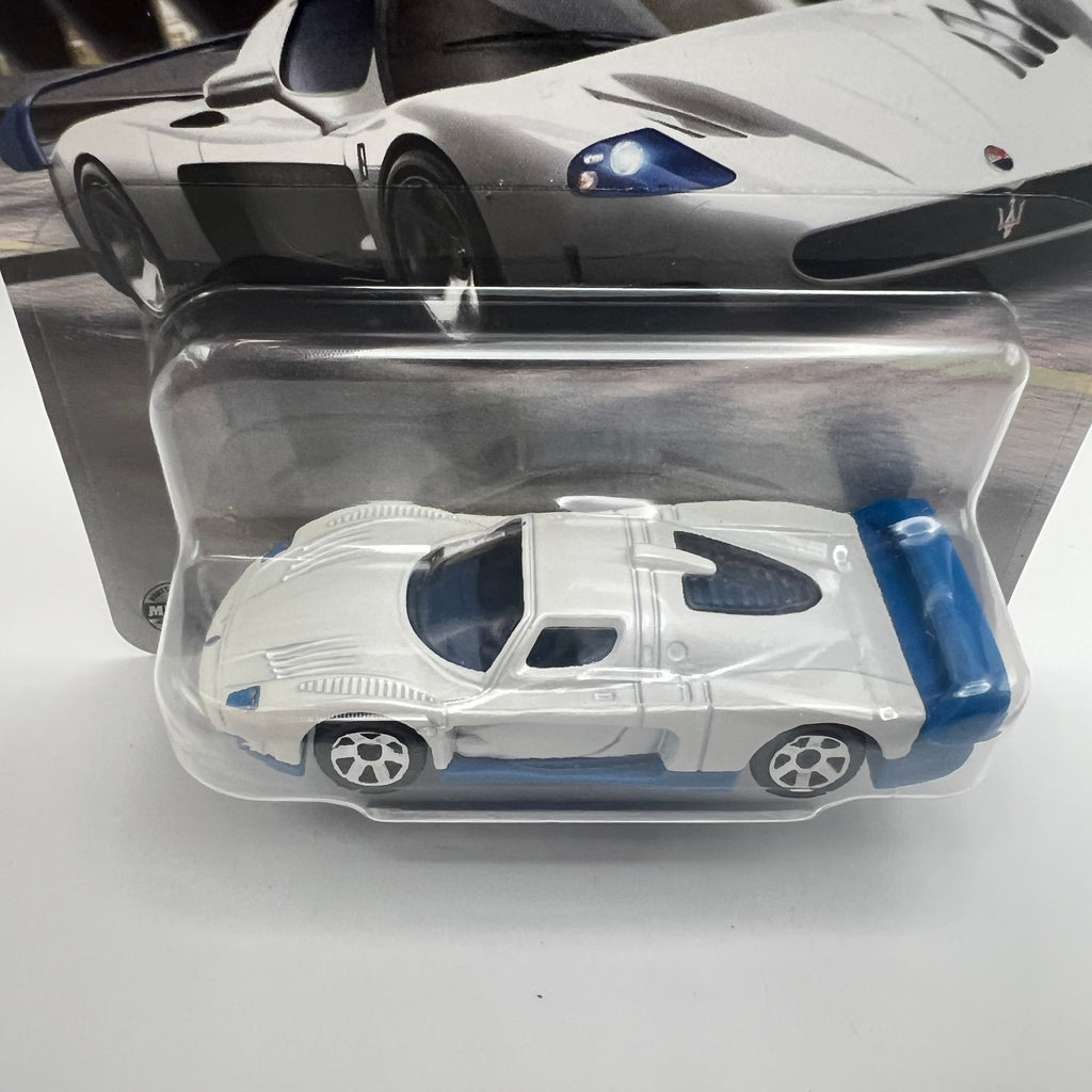 Matchbox 2004 Maserati MC12 White Blue 86/125 The Vault