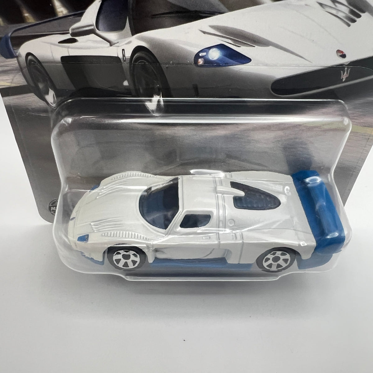 Matchbox 2004 Maserati MC12 White Blue 86/125 The Vault