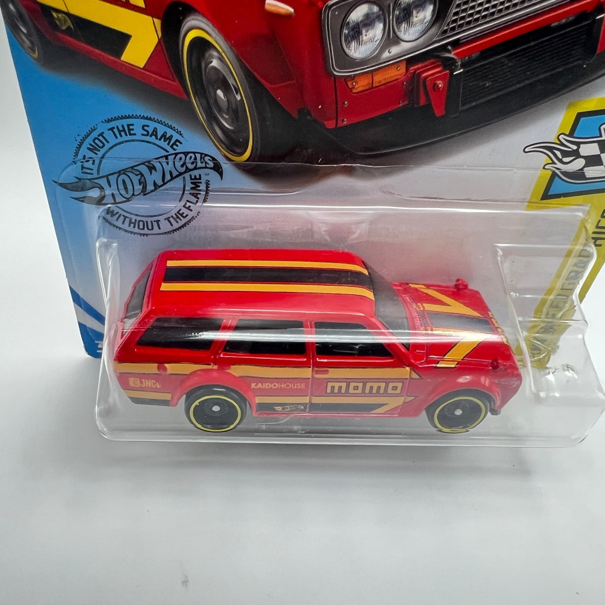 Hot Wheels Datsun Bluebird Wagon 510 Red MOMO HW Speed Graphics 146/250 2017