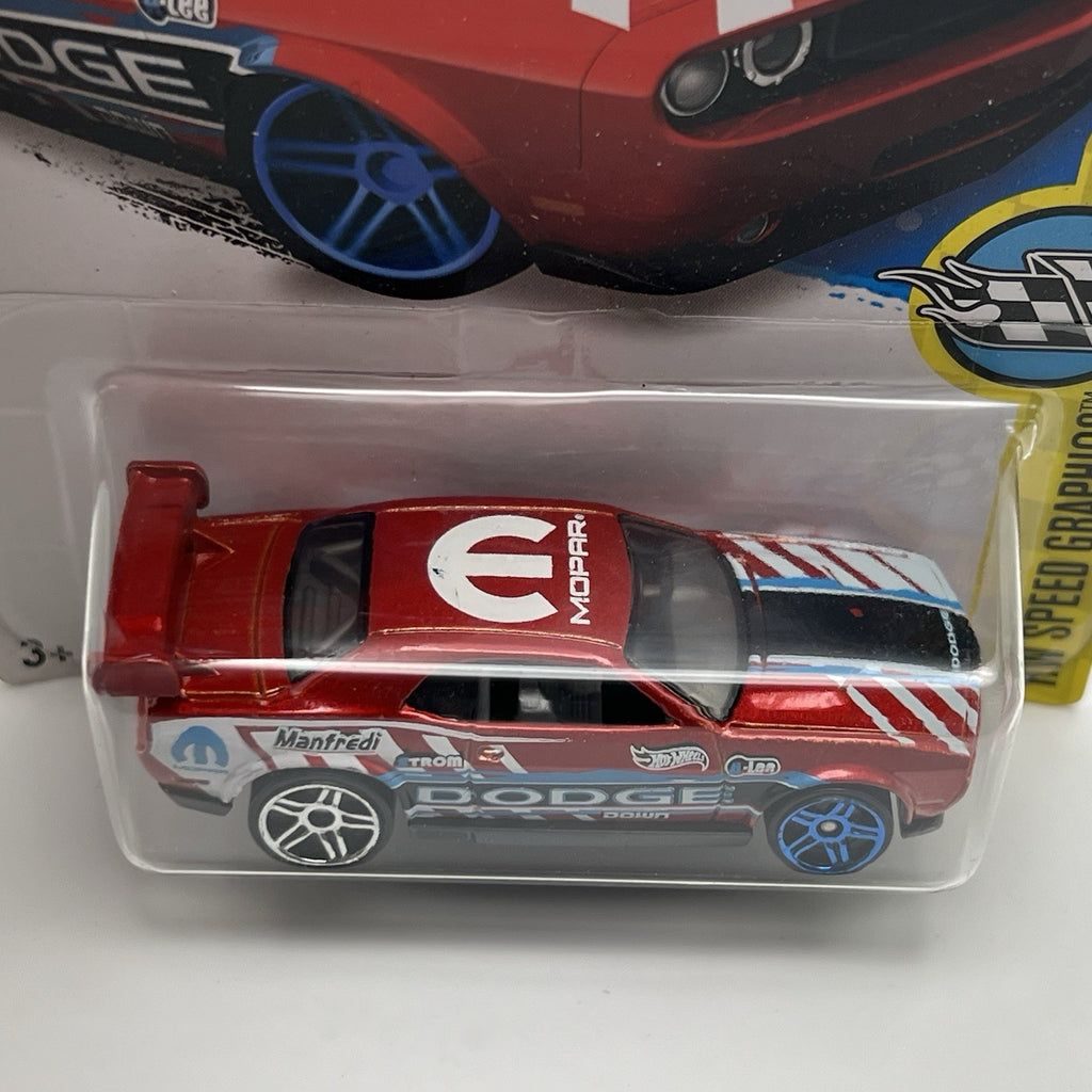 2016 Hot Wheels Snowflakes DODGE CHALLENGER DRIFTCAR Red 178/250