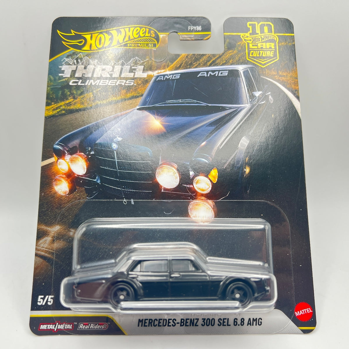 Hot Wheels Premium Mercedes-Benz 300 SEL 6.8 AMG Thrill Climbers 5/5