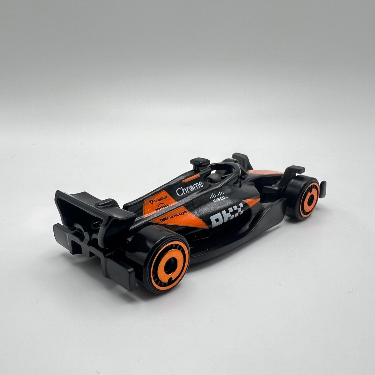 Hot Wheels McLaren F1 MCL38 Black Orange F1 Collection LOOSE 1/64