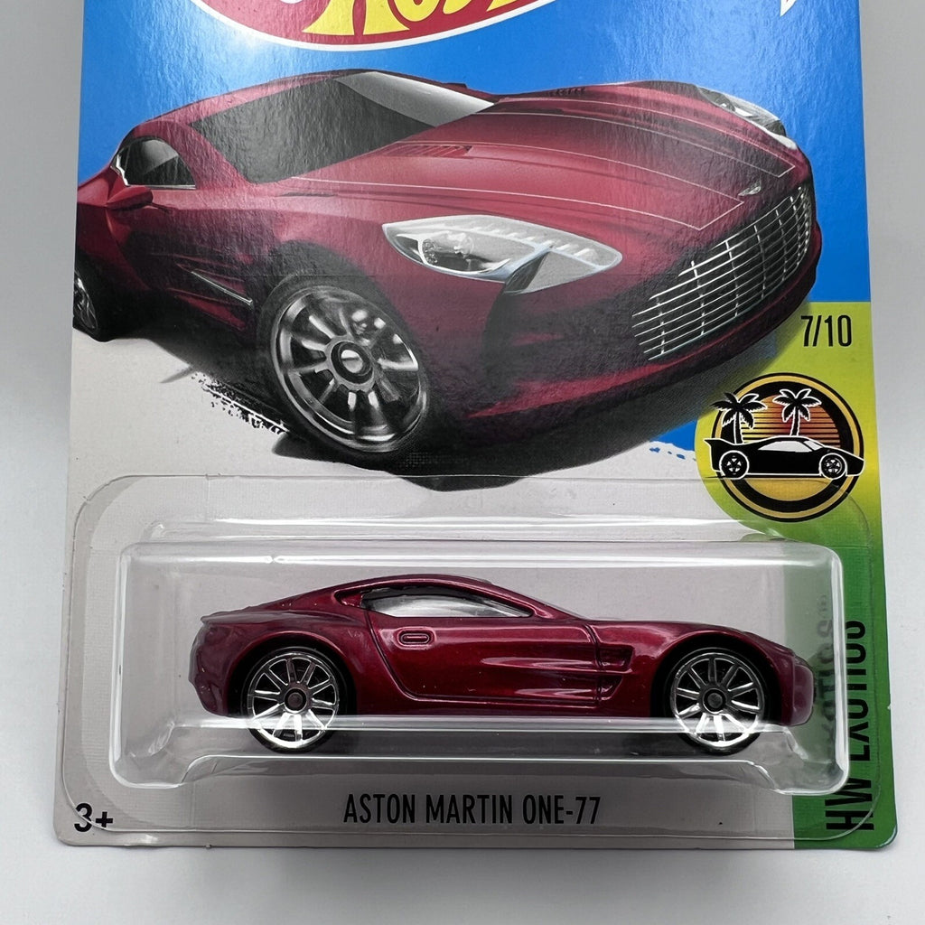 2017  HOT WHEELS ASTON MARTIN ONE-77 RED  7/10 EXOTICS 200/365