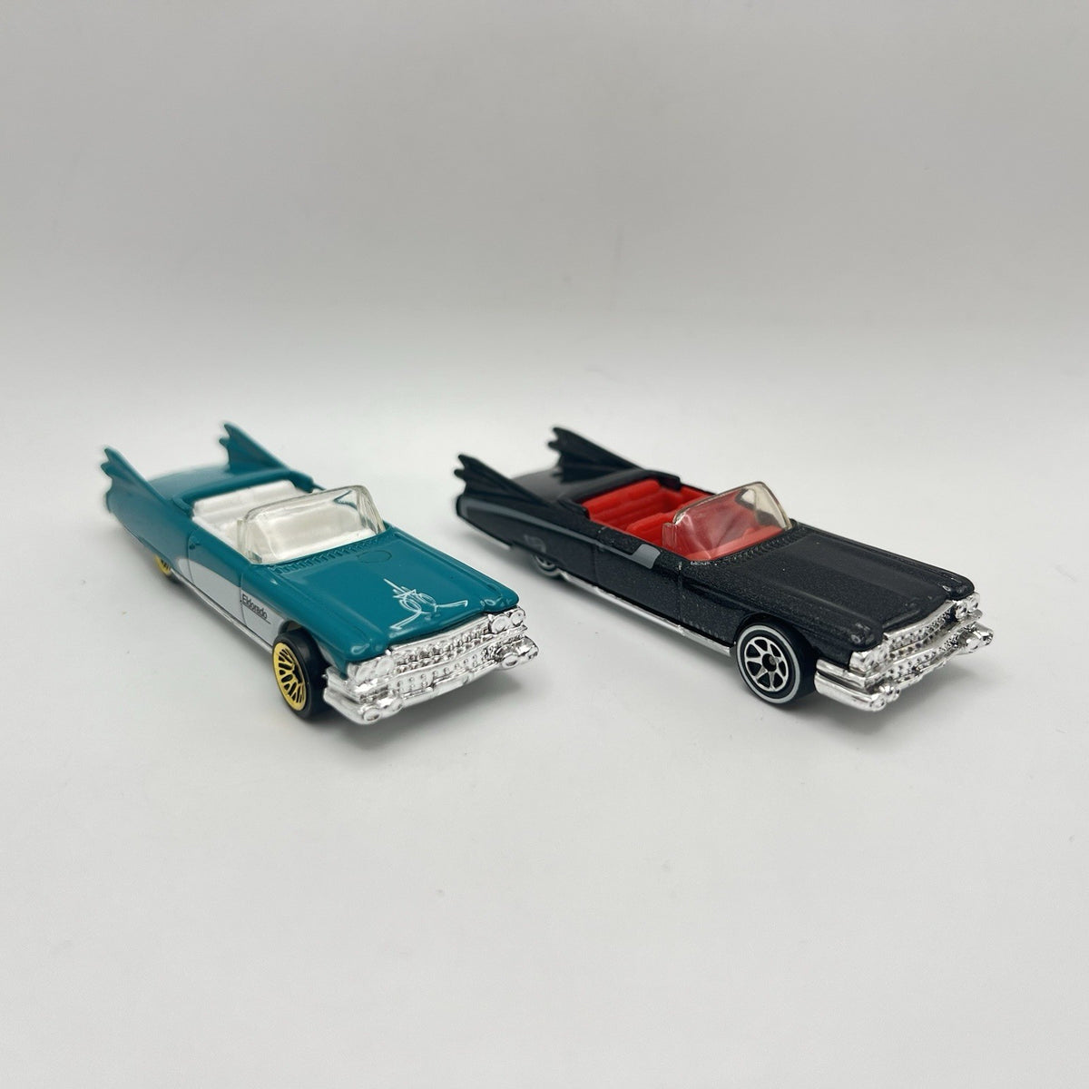 Hot Wheels '59 Cadillac Eldorado Convertible  Lot Of 2 Turquoise & White - Black
