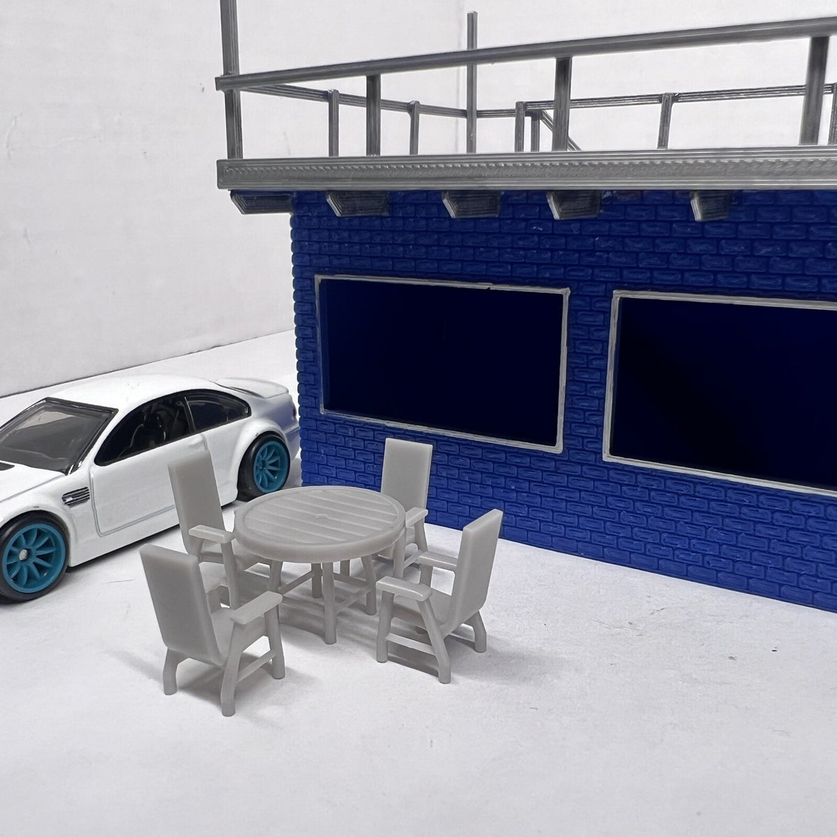 1/64 Diorama Patio Set W/Chairs For Hot Wheels, Matchbox, INNO64 Scale - S scale