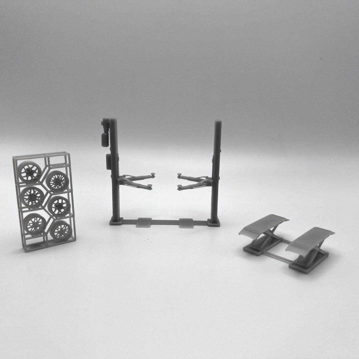 Scale 1:64 Garage Diorama, Rim Rack, 2 Post Lift and Scissor Lift *Hot Wheels*