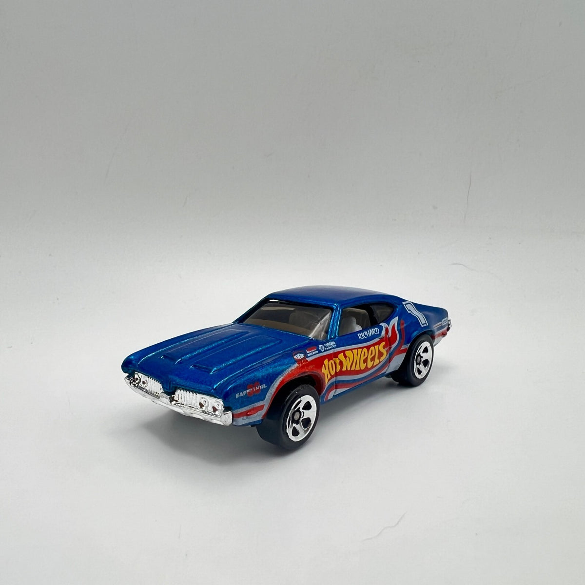 Hot Wheels Olds 442 Blue Hot Wheels Racing Flames LOOSE 1/64