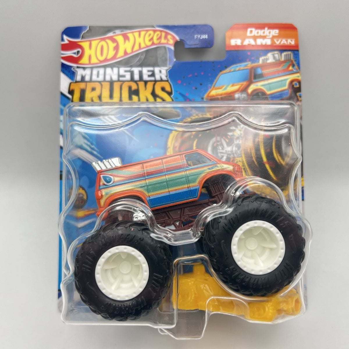 Hot Wheels Monster Trucks Dodge Ram Van Crash Legends 1/6 2024