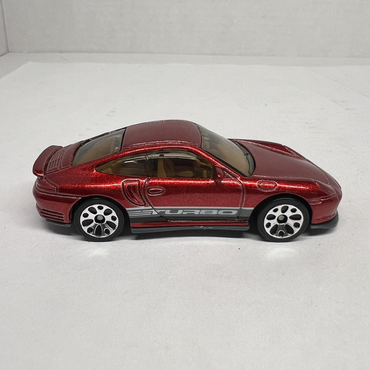 Matchbox MBX Metal #69 Porsche 911 TURBO RED LOOSE RARE 1:58