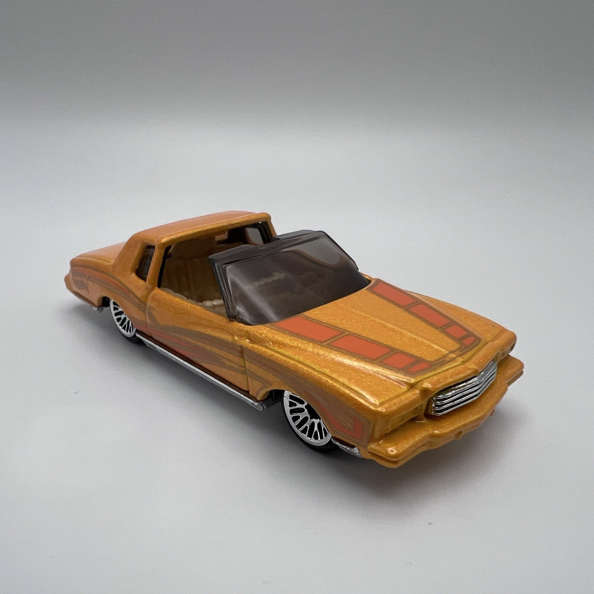 Hot Wheels “Montezooma” Monte Carlo Custom 2001 First Editions Yellow MINT