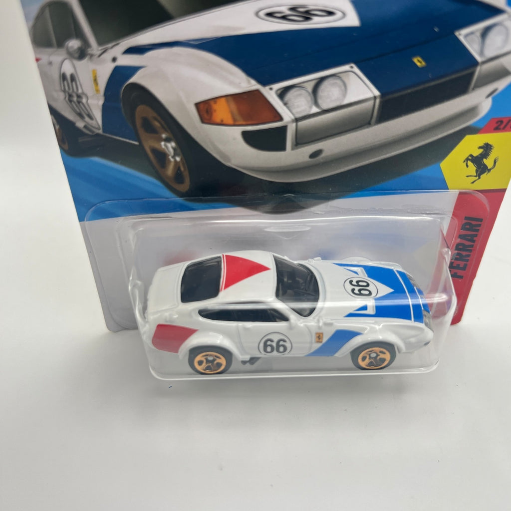 NEW 2026 Hot Wheels Ferrari 365 GTB4 Competizione White 62/250 Ferrari Series