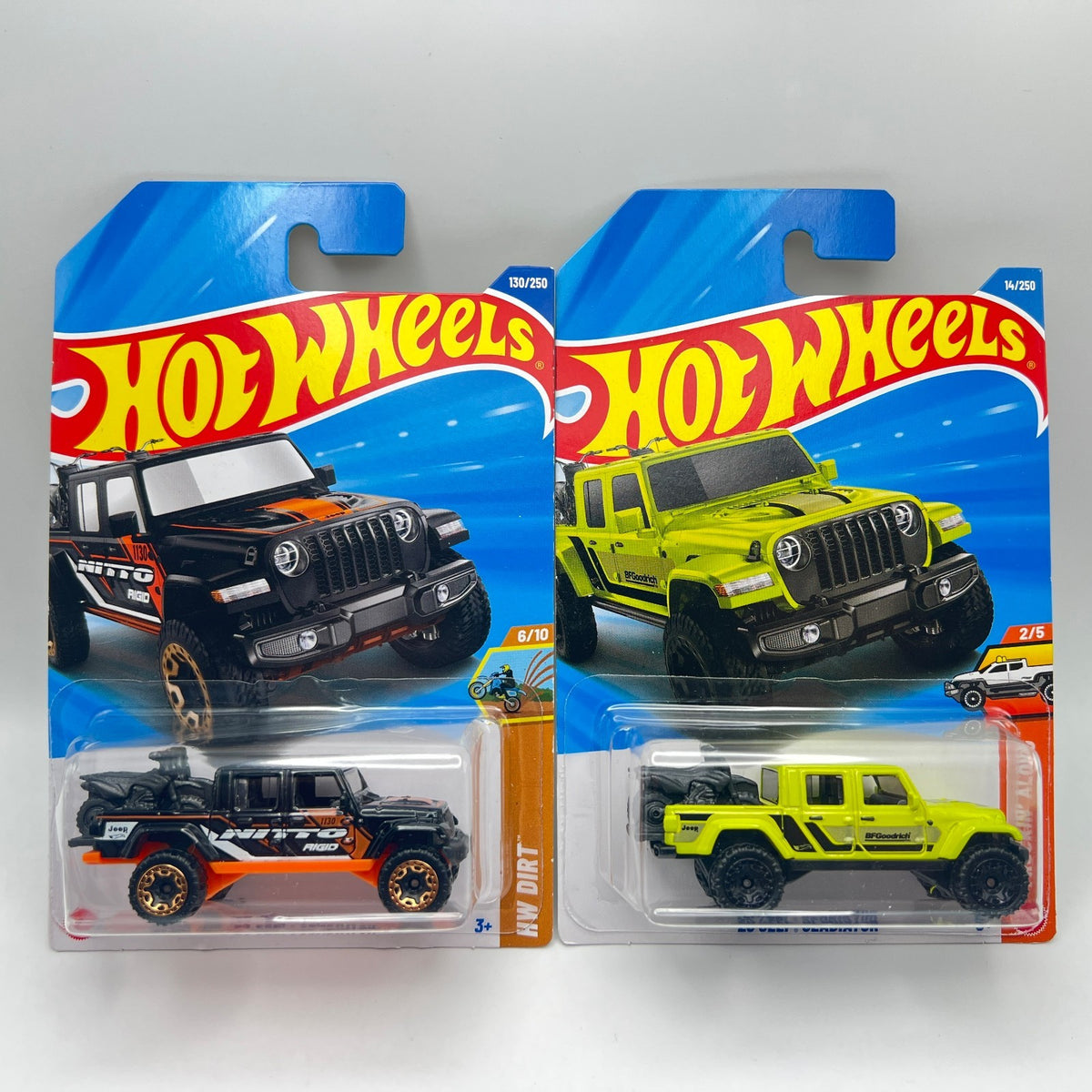 Hot Wheels '20 Jeep Gladiator Lot of 2 Black + Green