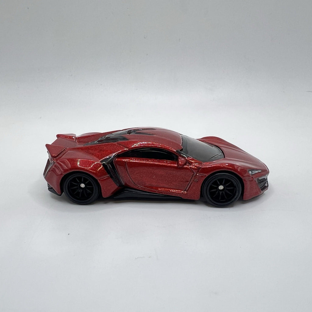 Hot Wheels W Motors Lykan HyperSport Red Fast & Furious Premium Real Riders
