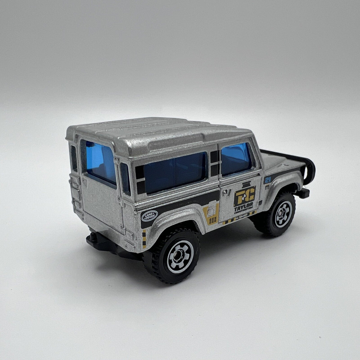 MATCHBOX METAL 2017  Land Rover 90  1:64 SCALE