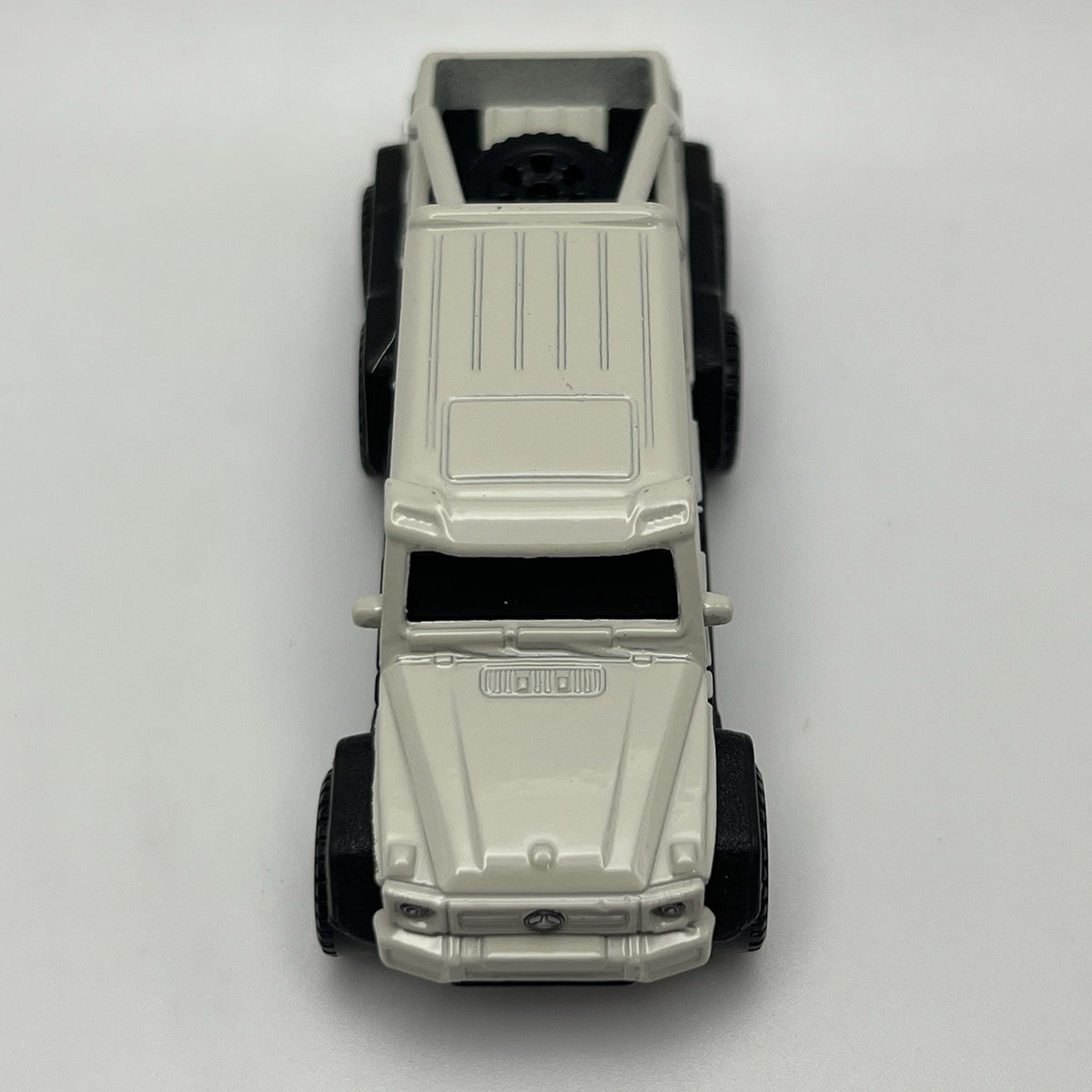 2017 Matchbox #91 Mercedes-Benz G63 AMG 6x6 Beige White MBX Explorers 1:64