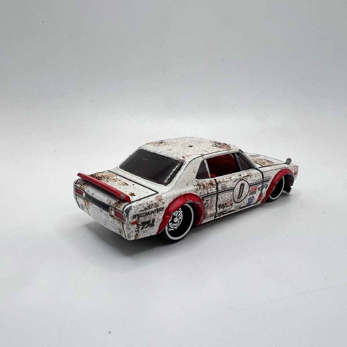 Hot Wheels Nissan Skyline H/T 2000 GT-X. Modified Custom