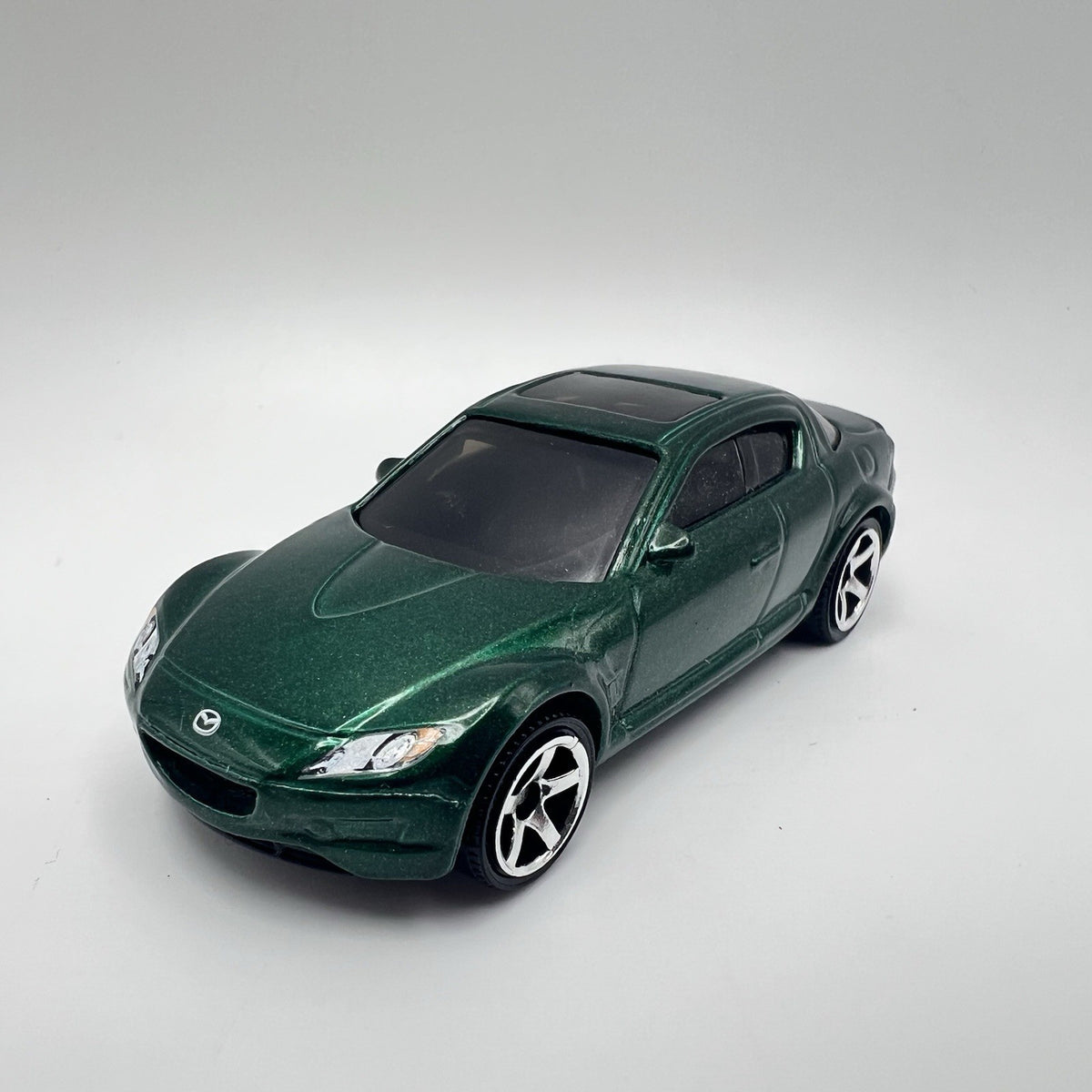 Matchbox 2004 Mazda RX-8 Dark Green 1:64 Diecast Diorama Model Car