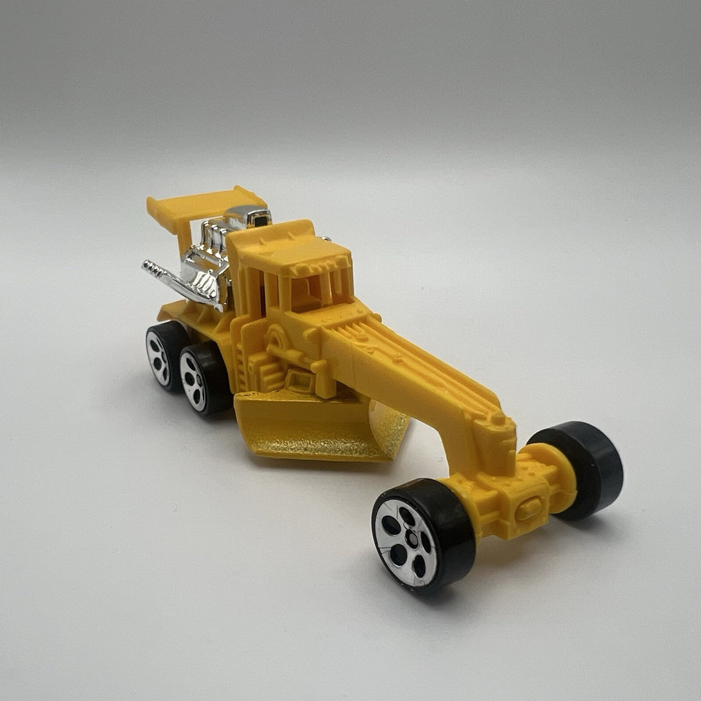 HOT WHEELS EARTH MOVER CASTED 1995 STREET CLEANER MAYLAYSIA BASE