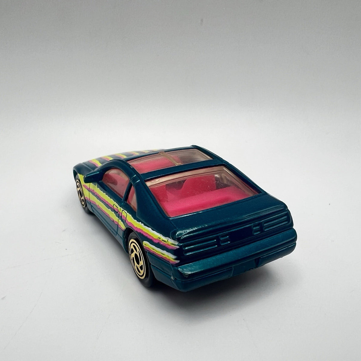 Matchbox 1993 Super-Fast NISSAN 300-ZX #61 Aqua with Pink Interior