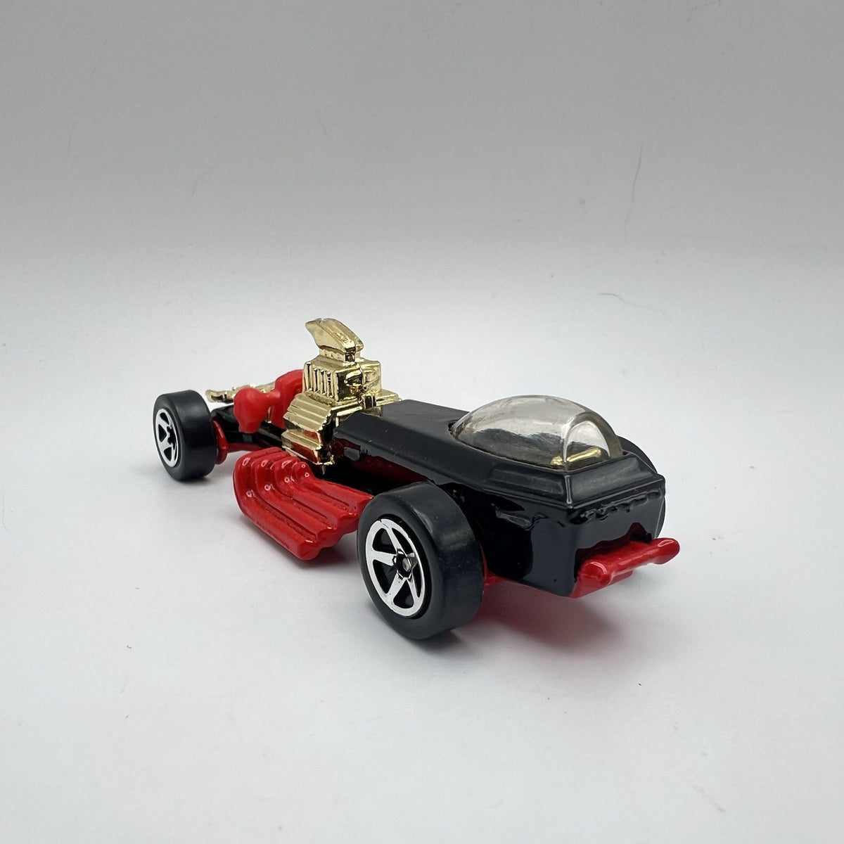 Vintage Hot Wheels Grave Rave Rigor Motor Skulls Bat Car Black Red 1994