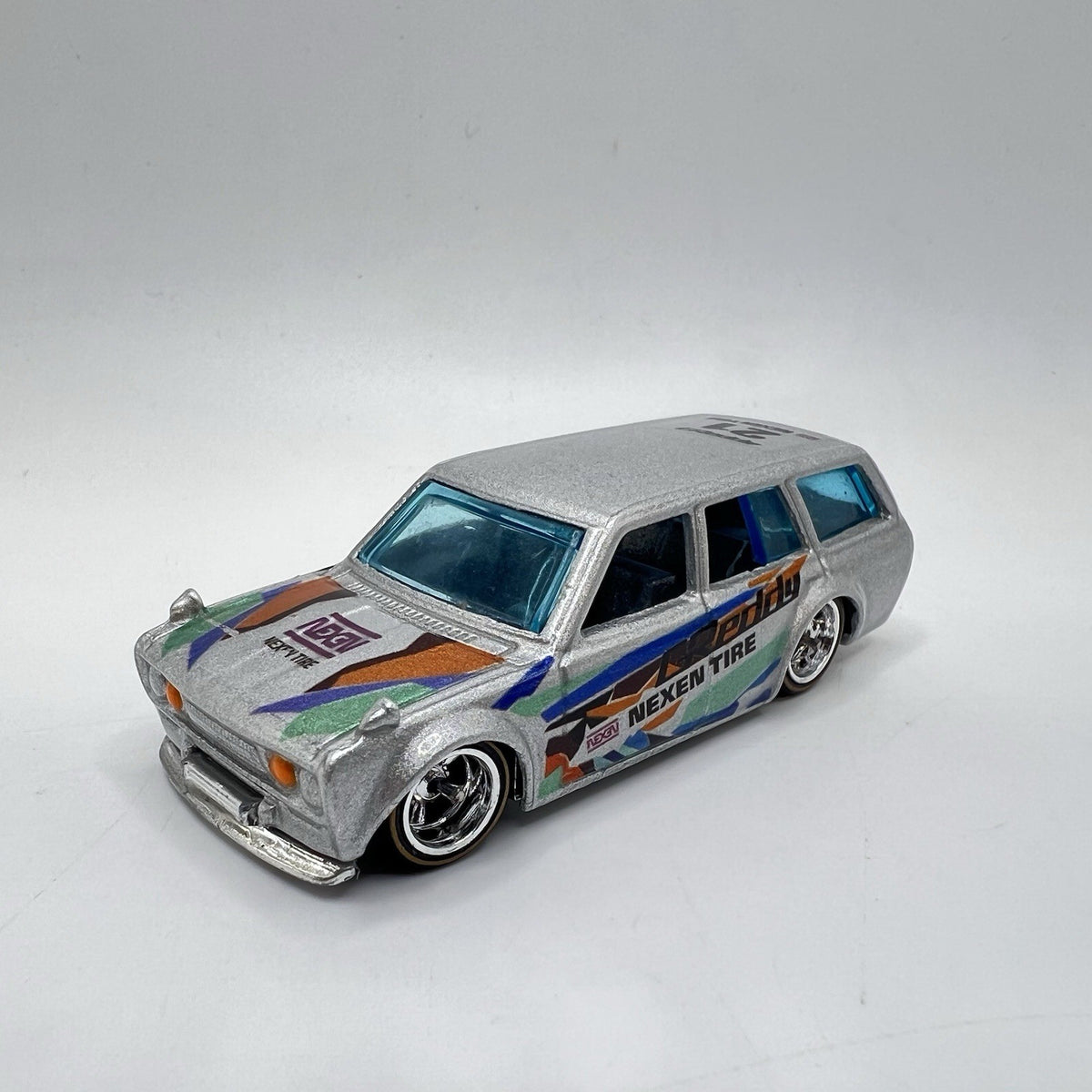 2026 Hotwheels Custom Design 1971 Datsun 510 Wagon Greddy Custom Silver